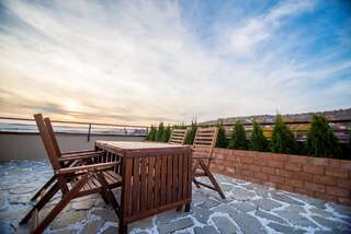 Апарт-отели The Aviator Apartment - Jacuzzi & Panoramic View Клуж-Напока Апартаменты Делюкс-24